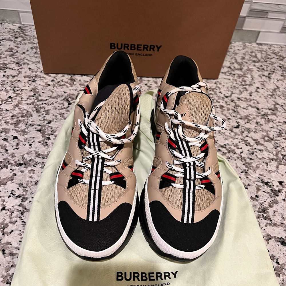 Burberry Beige and Black Sneakers